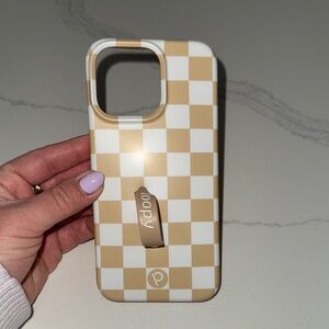 Loopy Case Checkered Phone Case - Tan and White